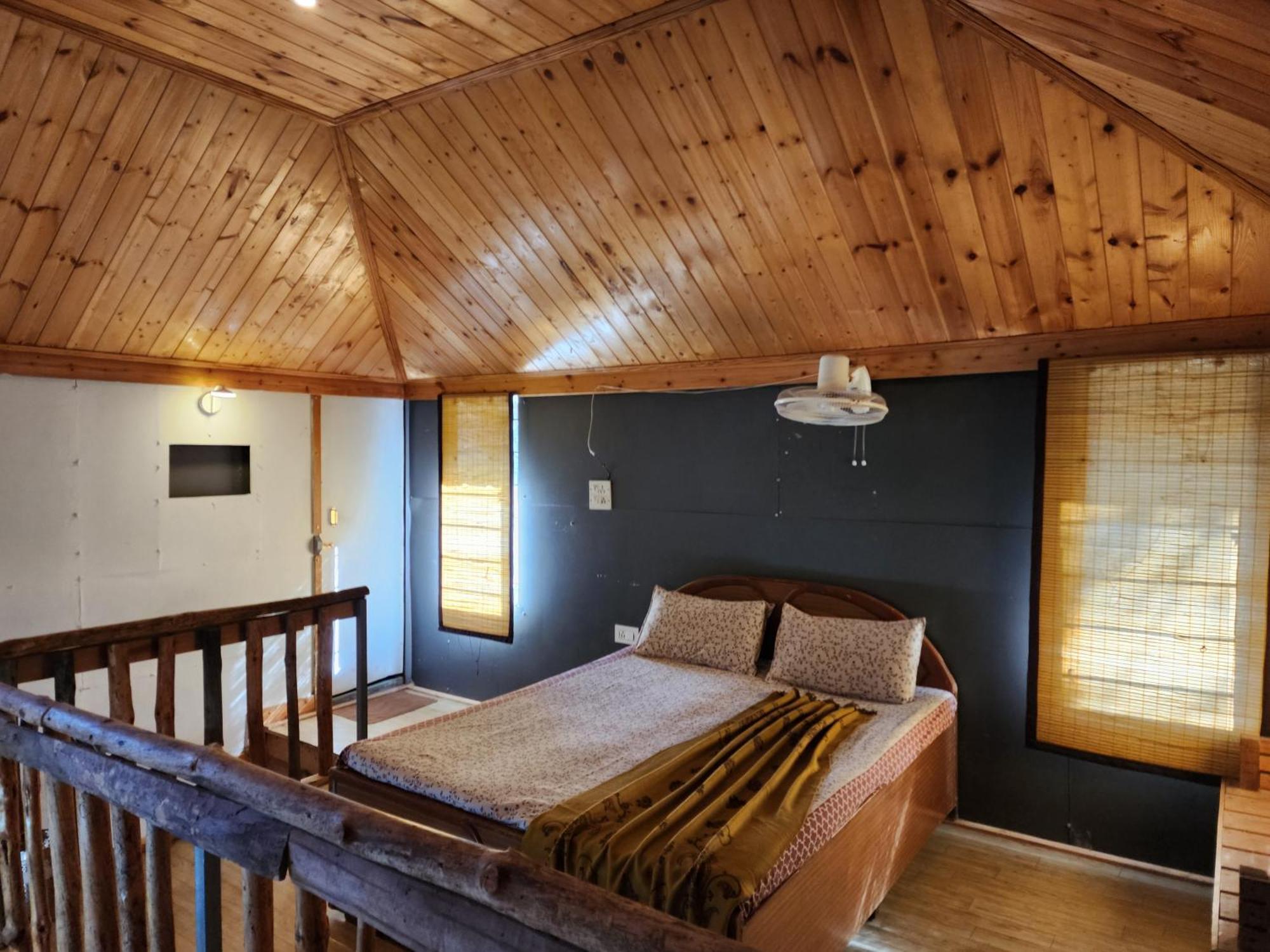 Pine Valley Resort Касаули Экстерьер фото